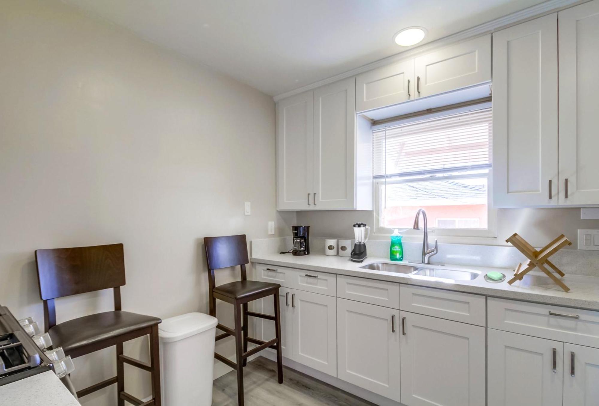 Entire Lovely 3-Bedroom Home W Yard, Parking Chula Vista Eksteriør bilde