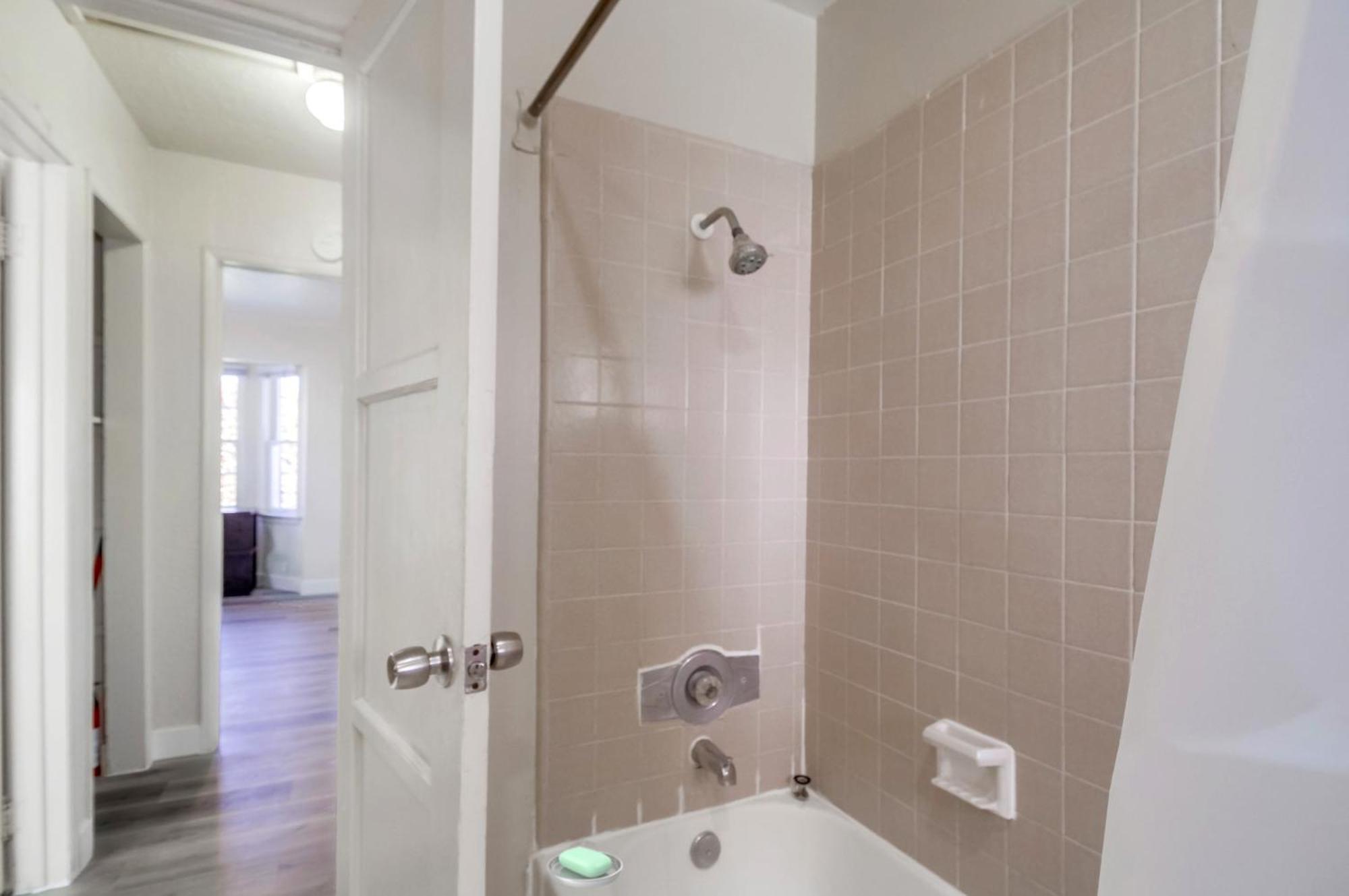 Entire Lovely 3-Bedroom Home W Yard, Parking Chula Vista Eksteriør bilde
