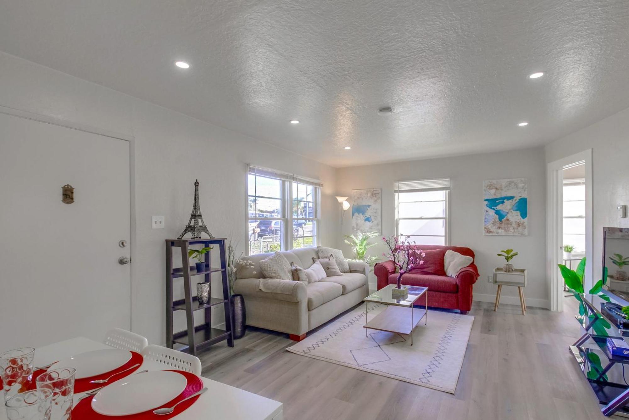 Entire Lovely 3-Bedroom Home W Yard, Parking Chula Vista Eksteriør bilde